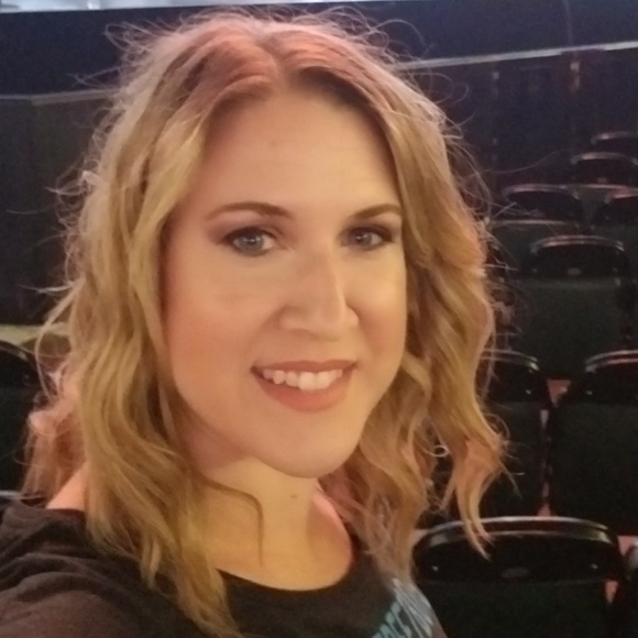 naomifanshier